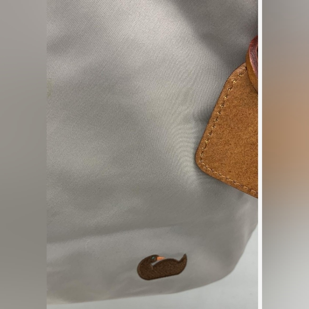Dooney & Bourke Gray Tote with Tan Straps - Picture 4 of 7